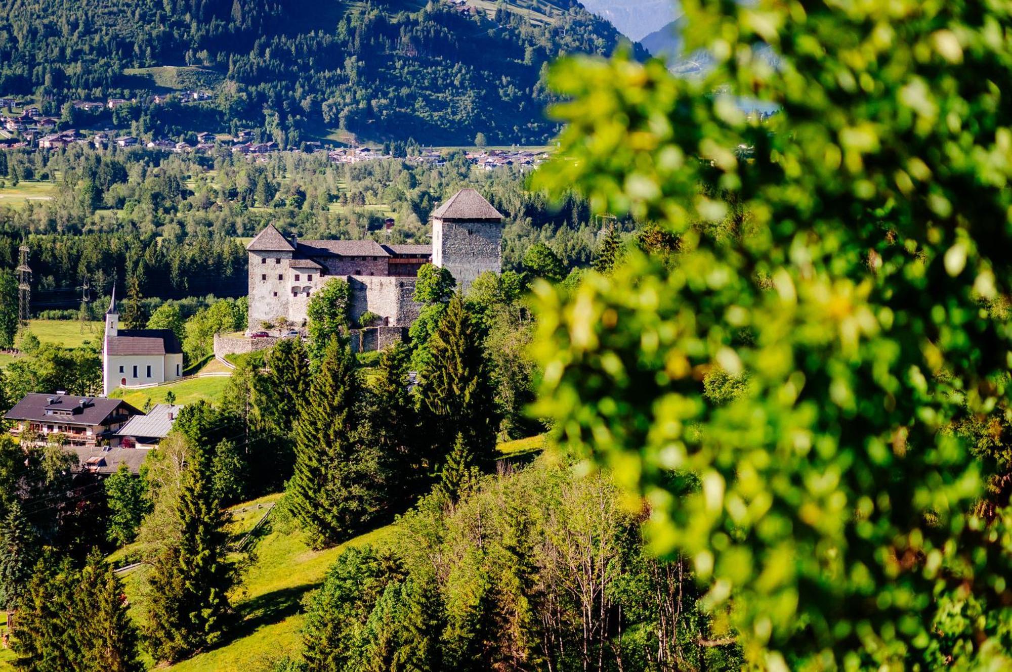 Panorama Hotel Guggenbichl - Inkl Sommerkarte, Einmaliger Eintritt Ins Tauern Spa & Bester Ausblick Ueber Капрун Екстер'єр фото