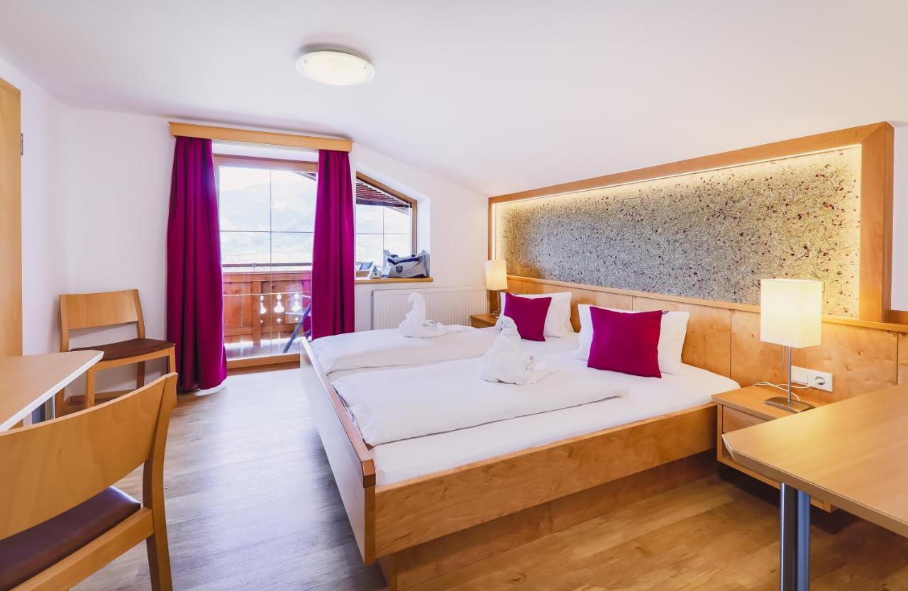 Panorama Hotel Guggenbichl - Inkl Sommerkarte, Einmaliger Eintritt Ins Tauern Spa & Bester Ausblick Ueber Капрун Екстер'єр фото
